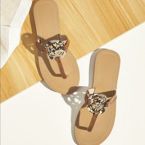 Snakeskin Cut Out Detail Toe Post Sliders